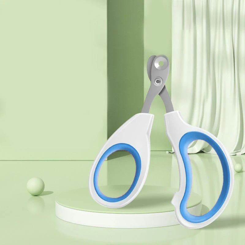 Professional Nail Clippers with Circular Guide